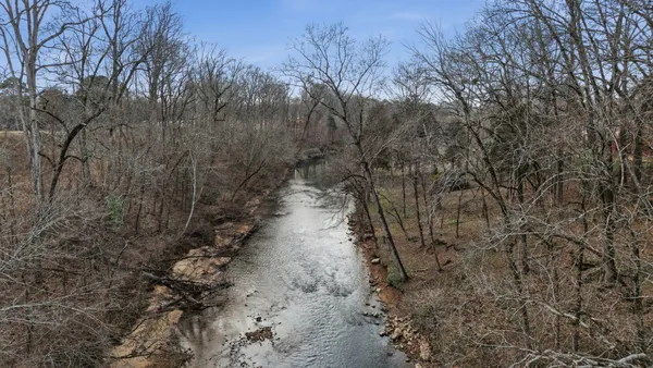 $469,000 | 270 Wood Bluff Road, Winchester, TN 37398