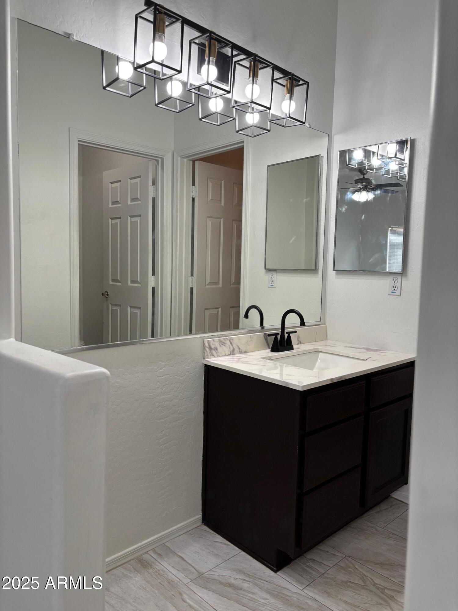 525 North Miller Road, Unit 239 Scottsdale, AZ 85257 - Photo 12 of 32 IMG_0592