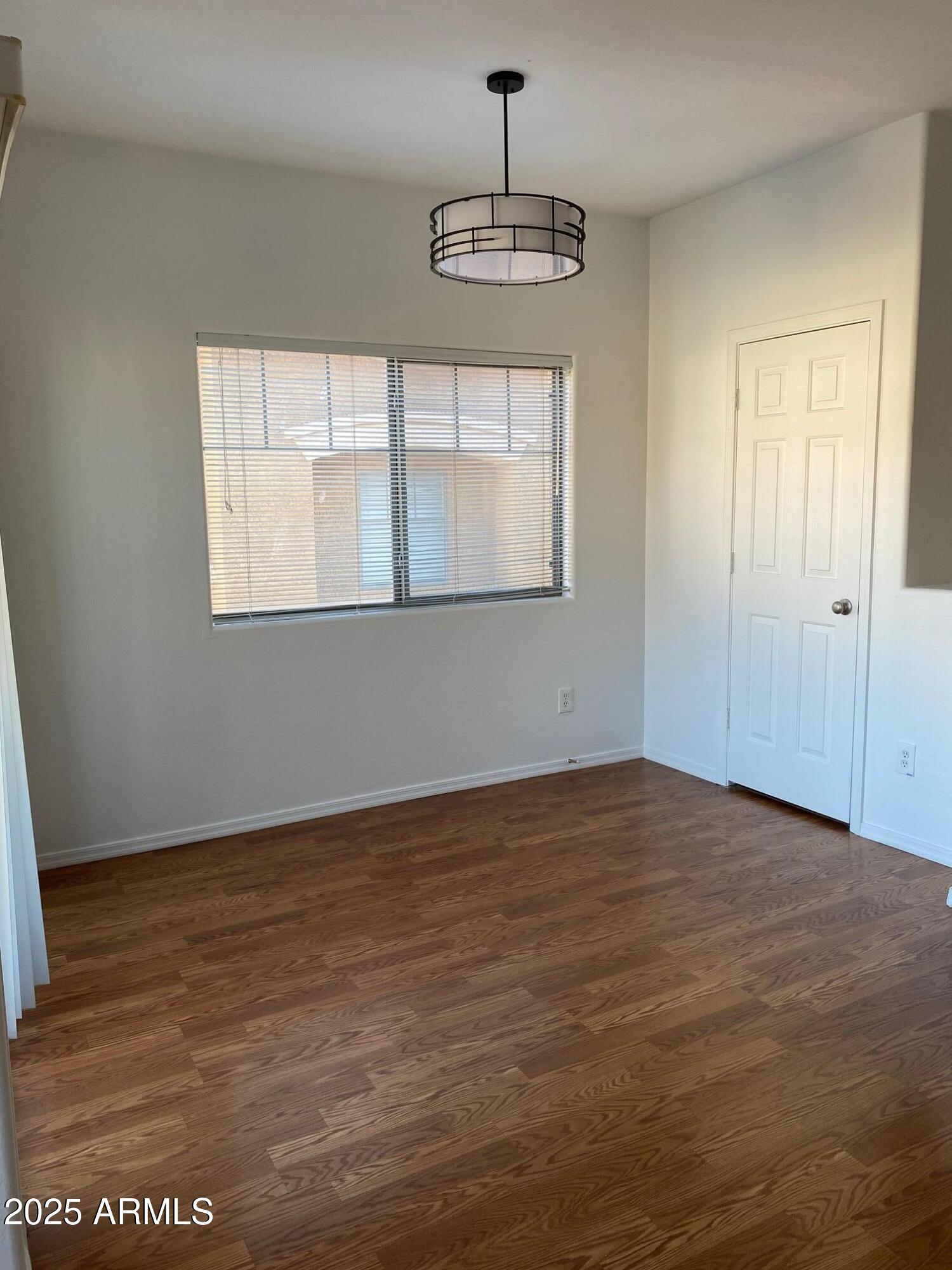 525 North Miller Road, Unit 239 Scottsdale, AZ 85257 - Photo 7 of 32 IMG_1665