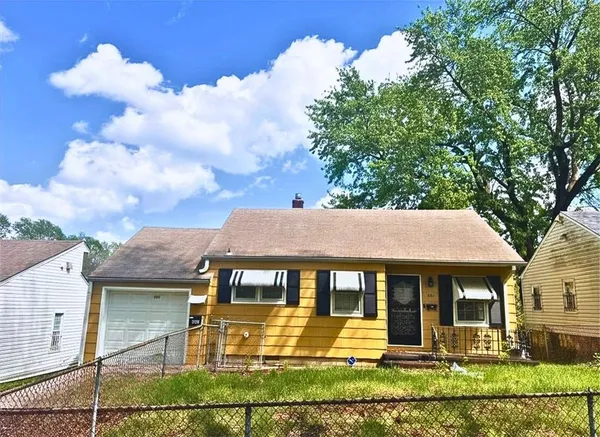 $134,900 | 341 North Quincy Avenue, Kansas City, MO 64123