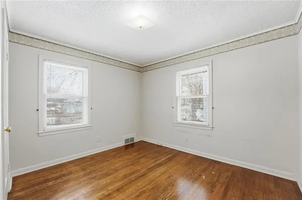 $134,900 | 341 North Quincy Avenue, Kansas City, MO 64123
