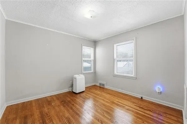 $134,900 | 341 North Quincy Avenue, Kansas City, MO 64123