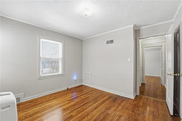 $134,900 | 341 North Quincy Avenue, Kansas City, MO 64123