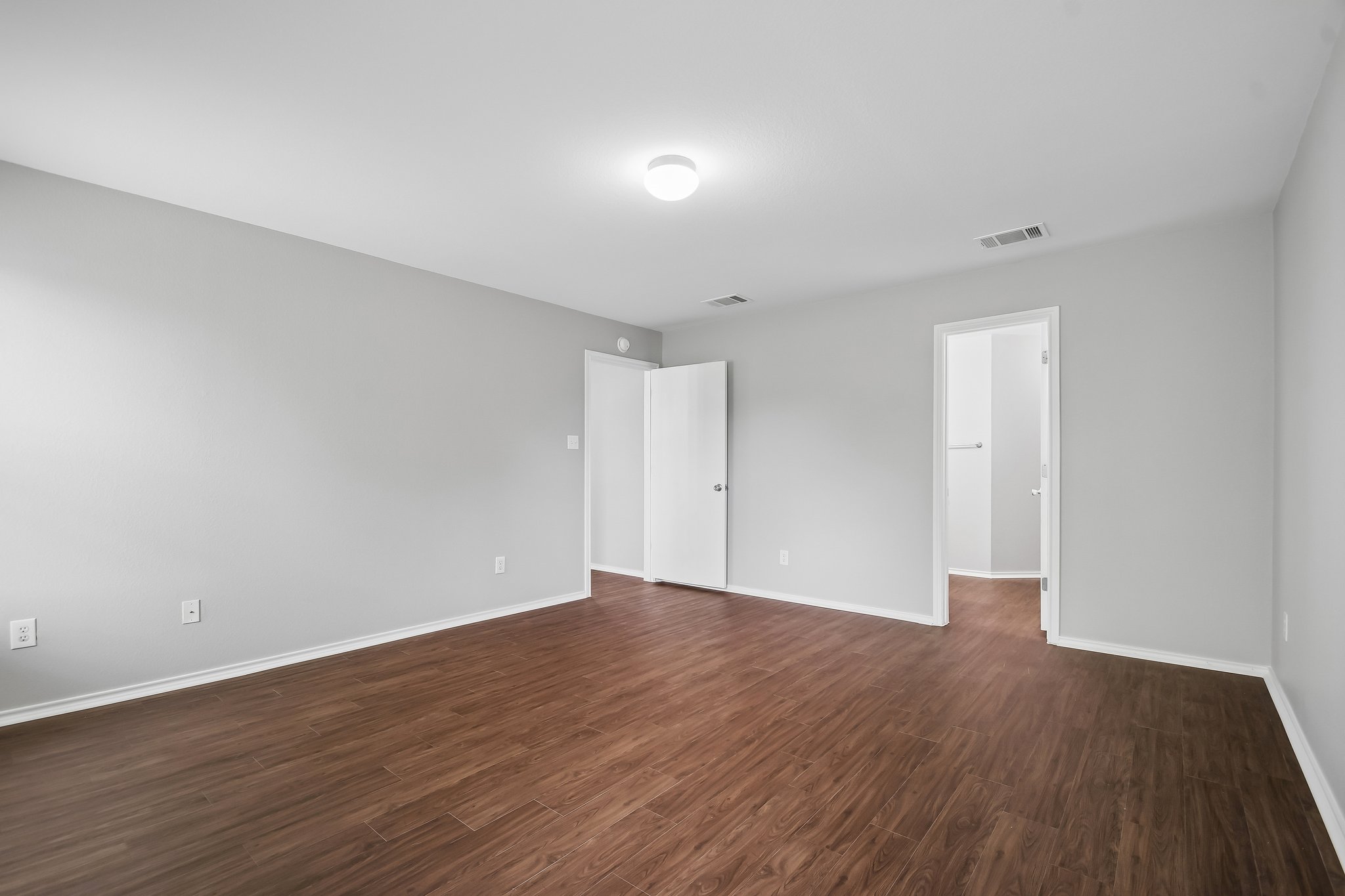 610 Lavaca Loop Elgin, TX 78621 - Photo 20 of 37