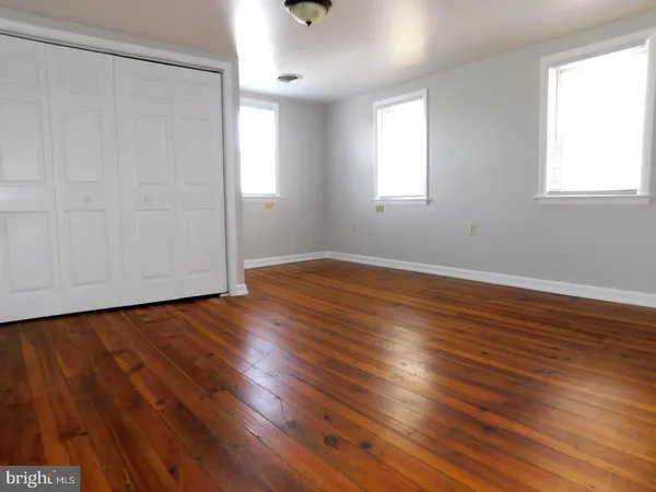 $1,300 | 418 South Carlisle Street, Unit B, Greencastle, PA 17225