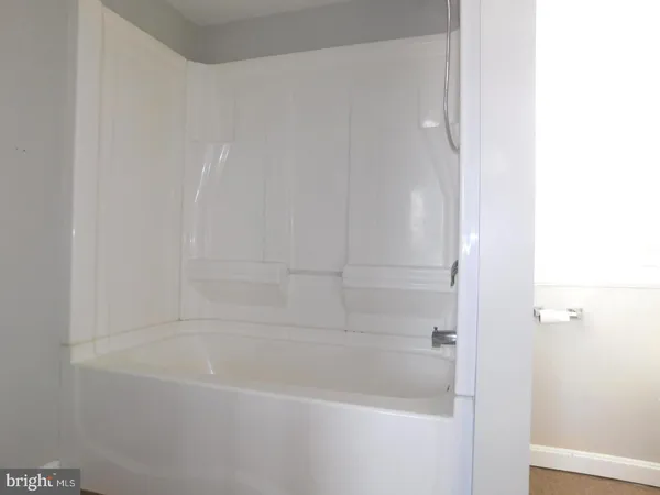 $1,300 | 418 South Carlisle Street, Unit B, Greencastle, PA 17225