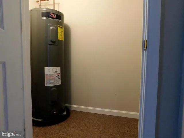 $1,300 | 418 South Carlisle Street, Unit B, Greencastle, PA 17225