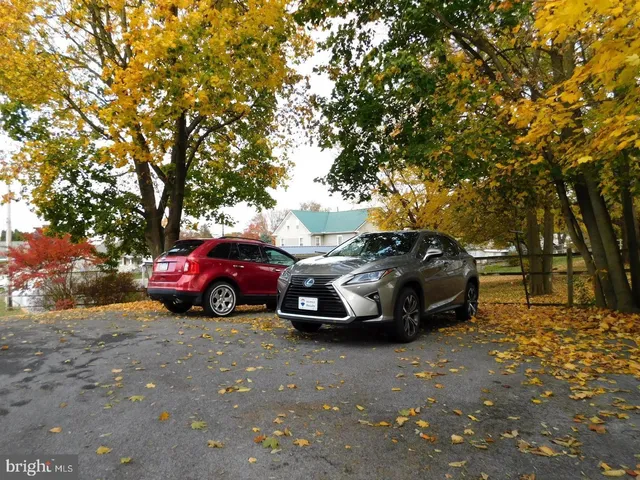 $1,300 | 418 South Carlisle Street, Unit B, Greencastle, PA 17225