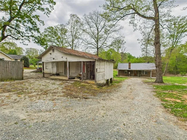 $245,000 | 4925 Day Court, Walkertown, NC 27051