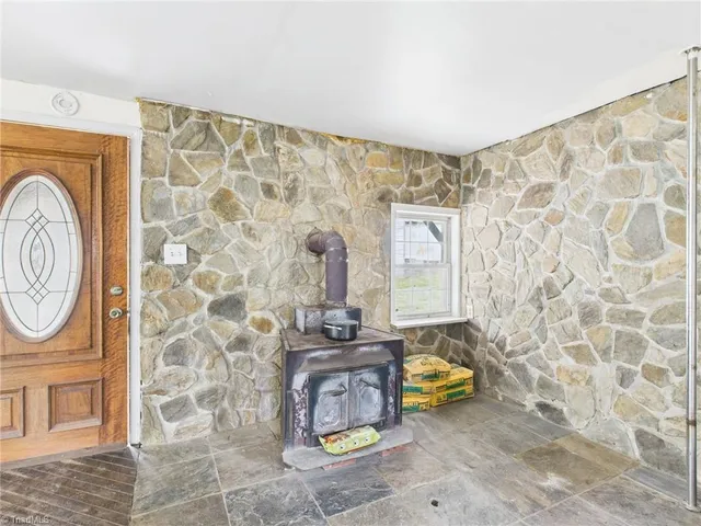 $245,000 | 4925 Day Court, Walkertown, NC 27051