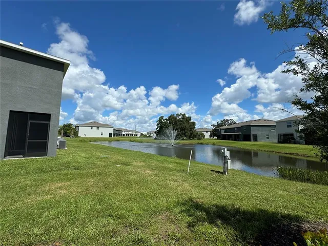 $2,650 | 8769 Milestone Drive, Sarasota, FL 34238