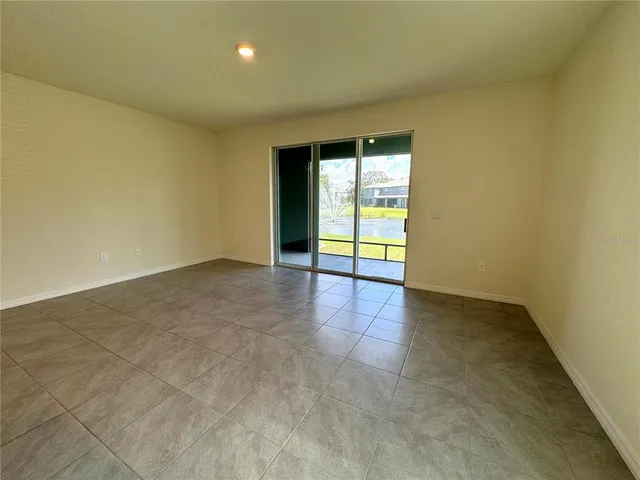 $2,650 | 8769 Milestone Drive, Sarasota, FL 34238