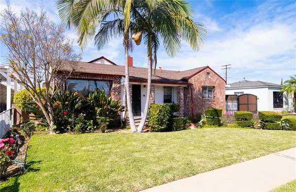 $725,000 | 1805 North Central Avenue, Los Angeles, CA 90059