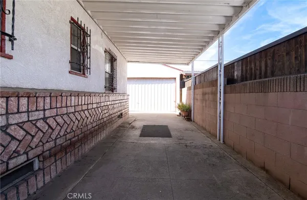 $725,000 | 1805 North Central Avenue, Los Angeles, CA 90059