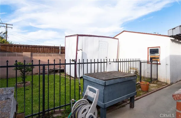 $725,000 | 1805 North Central Avenue, Los Angeles, CA 90059