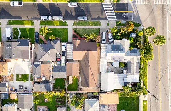 $725,000 | 1805 North Central Avenue, Los Angeles, CA 90059