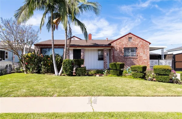 $725,000 | 1805 North Central Avenue, Los Angeles, CA 90059