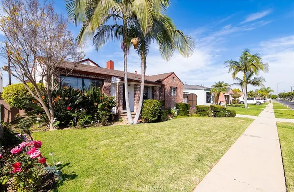 $725,000 | 1805 North Central Avenue, Los Angeles, CA 90059