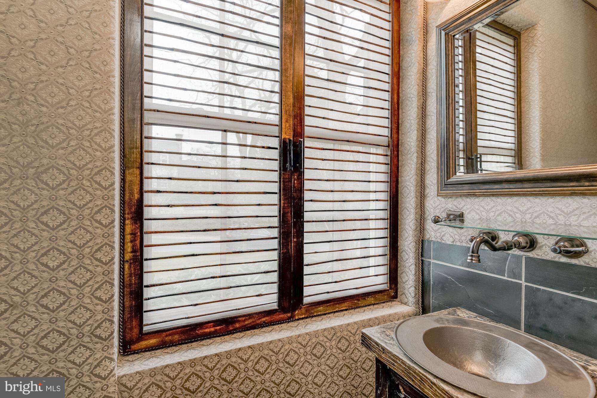 5800 Highland Drive Chevy Chase, MD 20815 - Photo 16 of 51 Powder Room