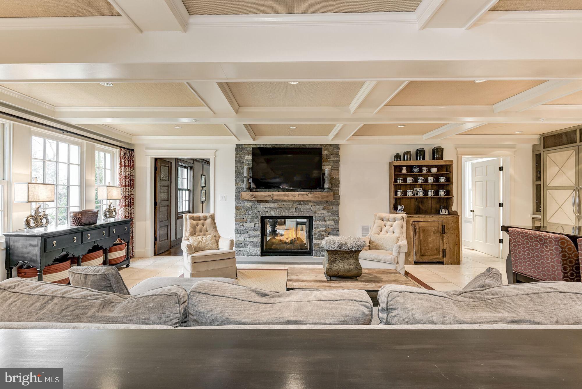 5800 Highland Drive Chevy Chase, MD 20815 - Photo 8 of 51 Family Room