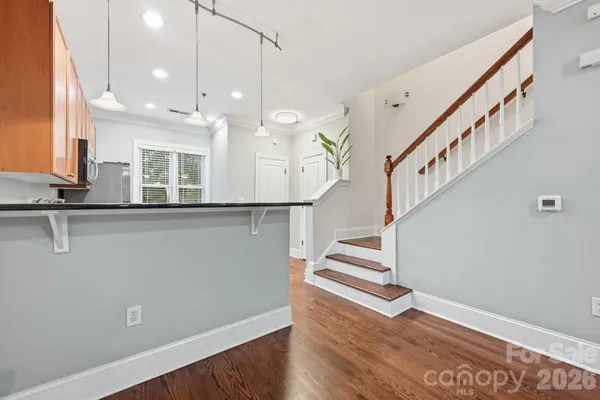 $442,000 | 100 North Laurel Avenue, Unit 115, Charlotte, NC 28207