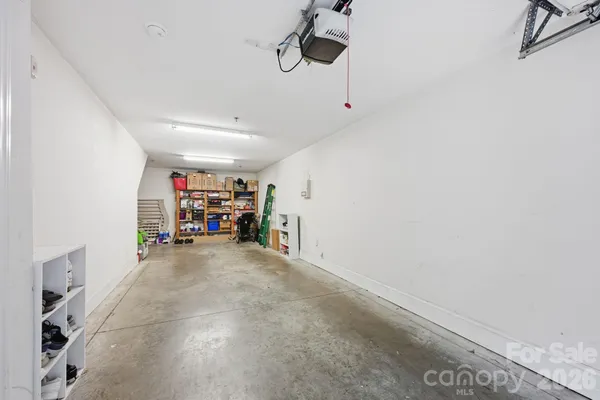 $442,000 | 100 North Laurel Avenue, Unit 115, Charlotte, NC 28207