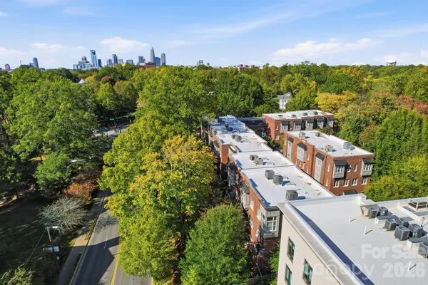 $442,000 | 100 North Laurel Avenue, Unit 115, Charlotte, NC 28207