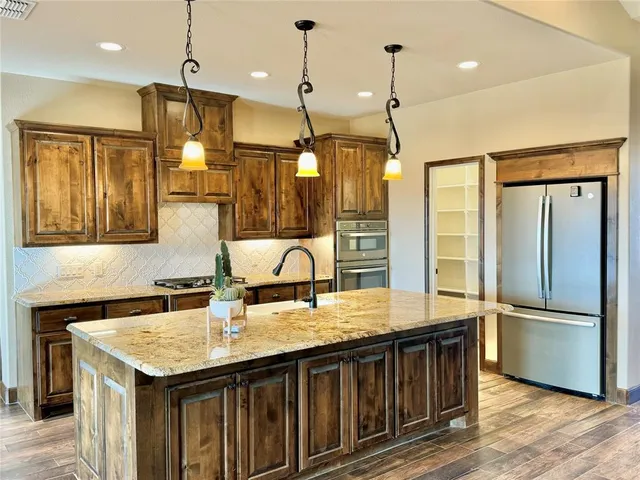 $785,000 | 855 County Road 621, Tuscola, TX 79562