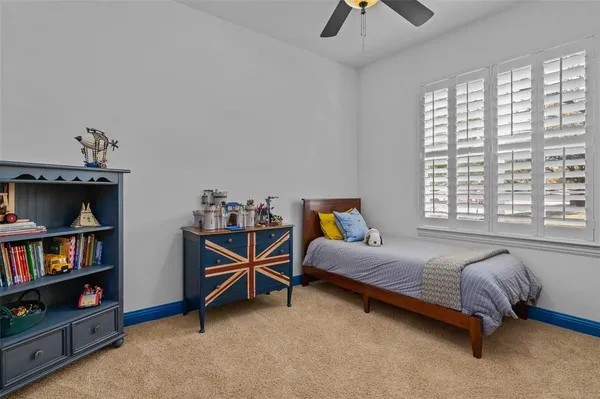 $889,900 | 9114 Parson Drive, Lantana, TX 76226