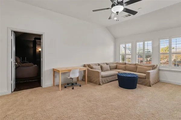 $889,900 | 9114 Parson Drive, Lantana, TX 76226