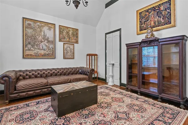 $889,900 | 9114 Parson Drive, Lantana, TX 76226