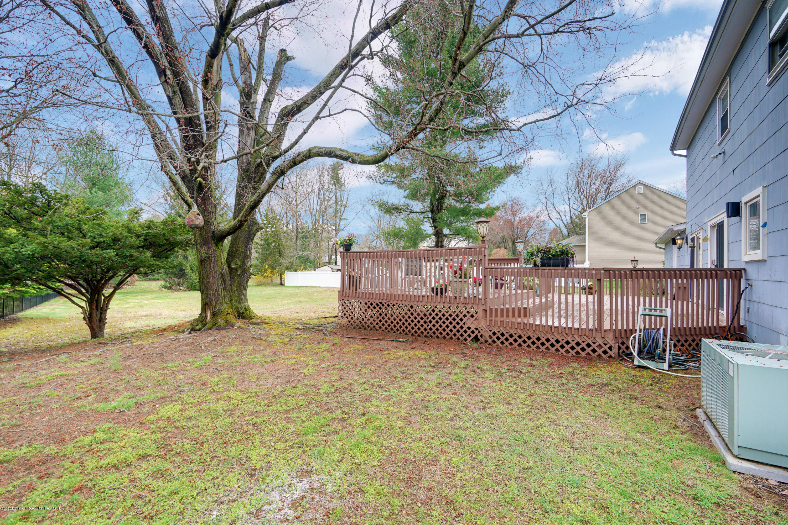 88 Church Road Morganville, NJ 07751 - Photo 62 of 66 060_dsc09529-dsc09533