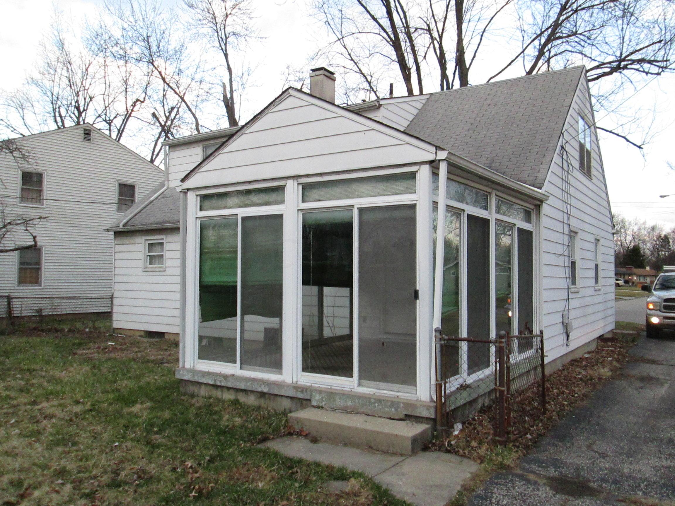 3067 Scottwood Road Columbus, OH 43227 - Photo 2 of 16