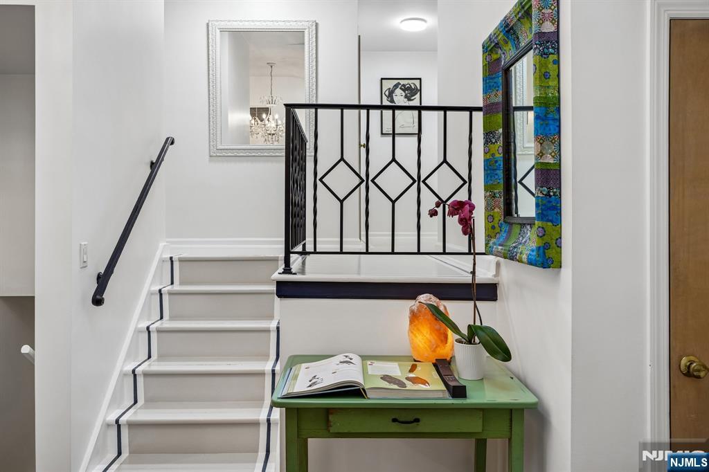 398 Grove Street Montclair, NJ 07043 - Photo 16 of 48