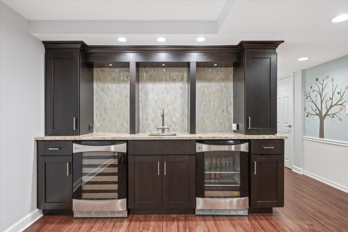 1588 White Oak Road Lake Forest, IL 60045 - Photo 23 of 35 a view of entryway with wooden floor