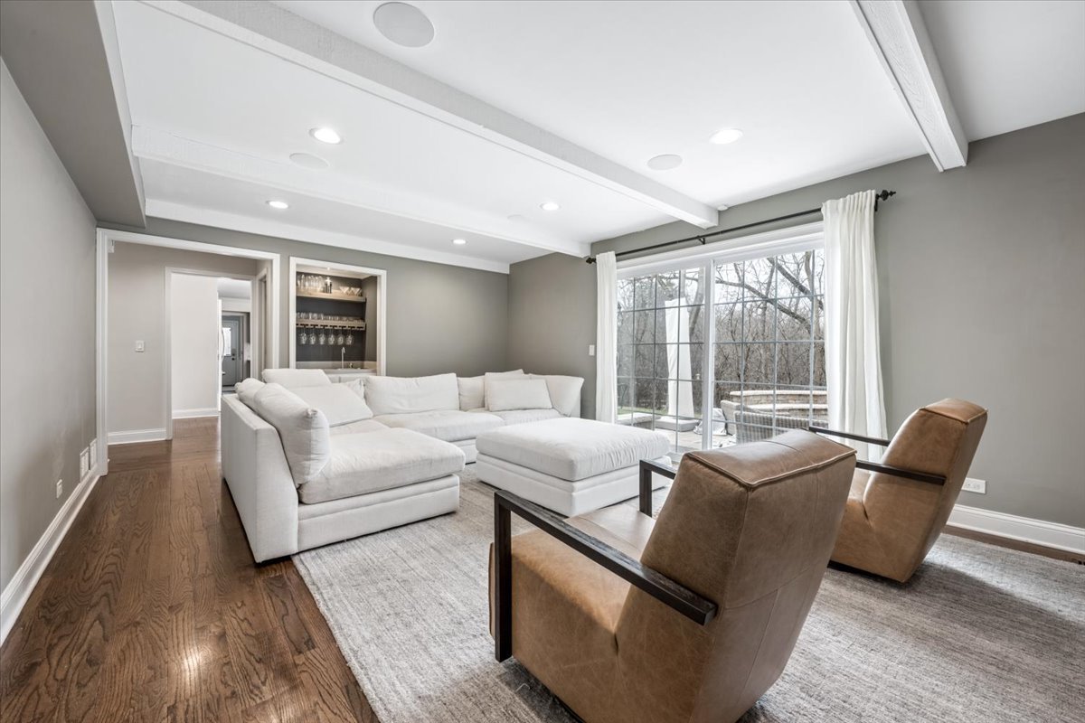 1588 White Oak Road Lake Forest, IL 60045 - Photo 6 of 35 a living room with furniture and a large window