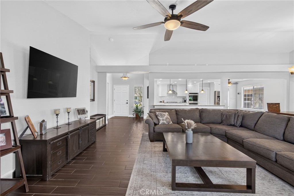 1023 Deerfield Court Merced, CA 95340 - Photo 11 of 43