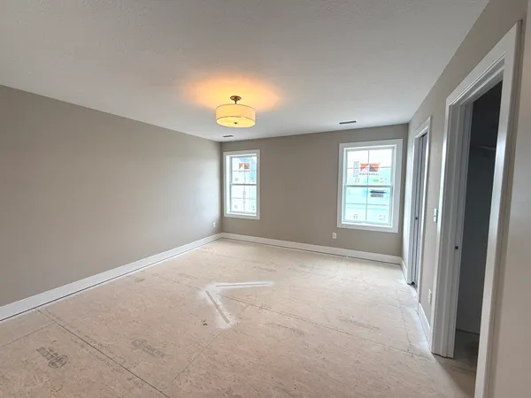 $1,225,000 | 19889 Jared Drive, Bloomington, IL 61705