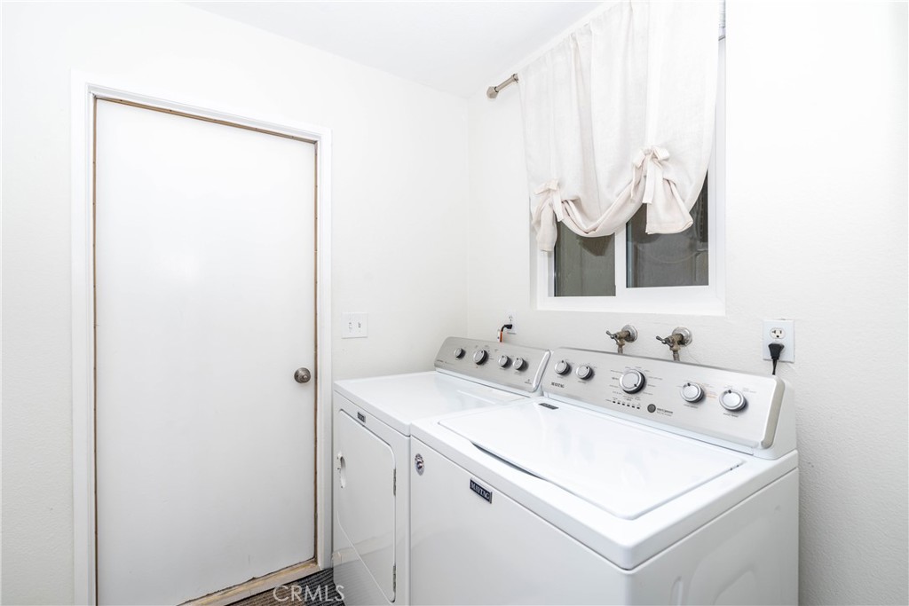 11520 Los Molinos Way Riverside, CA 92505 - Photo 12 of 26 a bathroom with a sink and a mirror