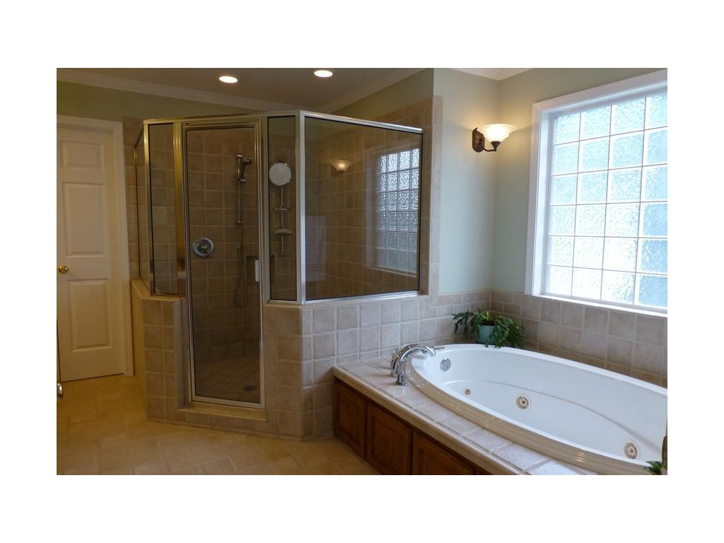1555 Hanford Road Graham, NC 27253 - Photo 12 of 24 Gallery Image 12