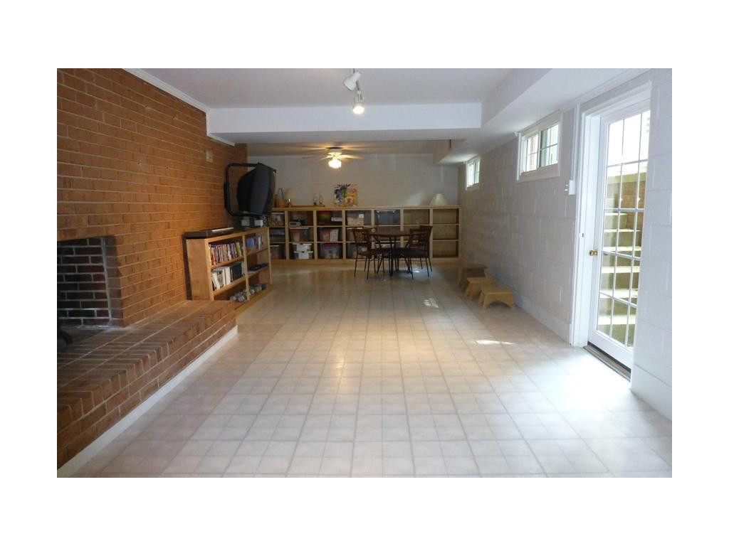 1555 Hanford Road Graham, NC 27253 - Photo 19 of 24 Gallery Image 19