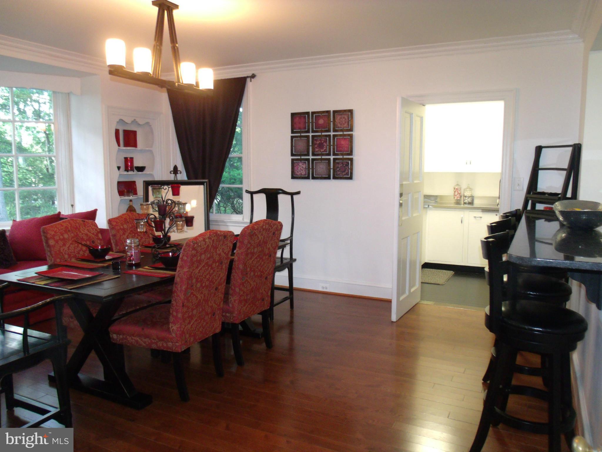 4007 Old Court Road Baltimore, MD 21208 - Photo 16 of 30 Dining Room