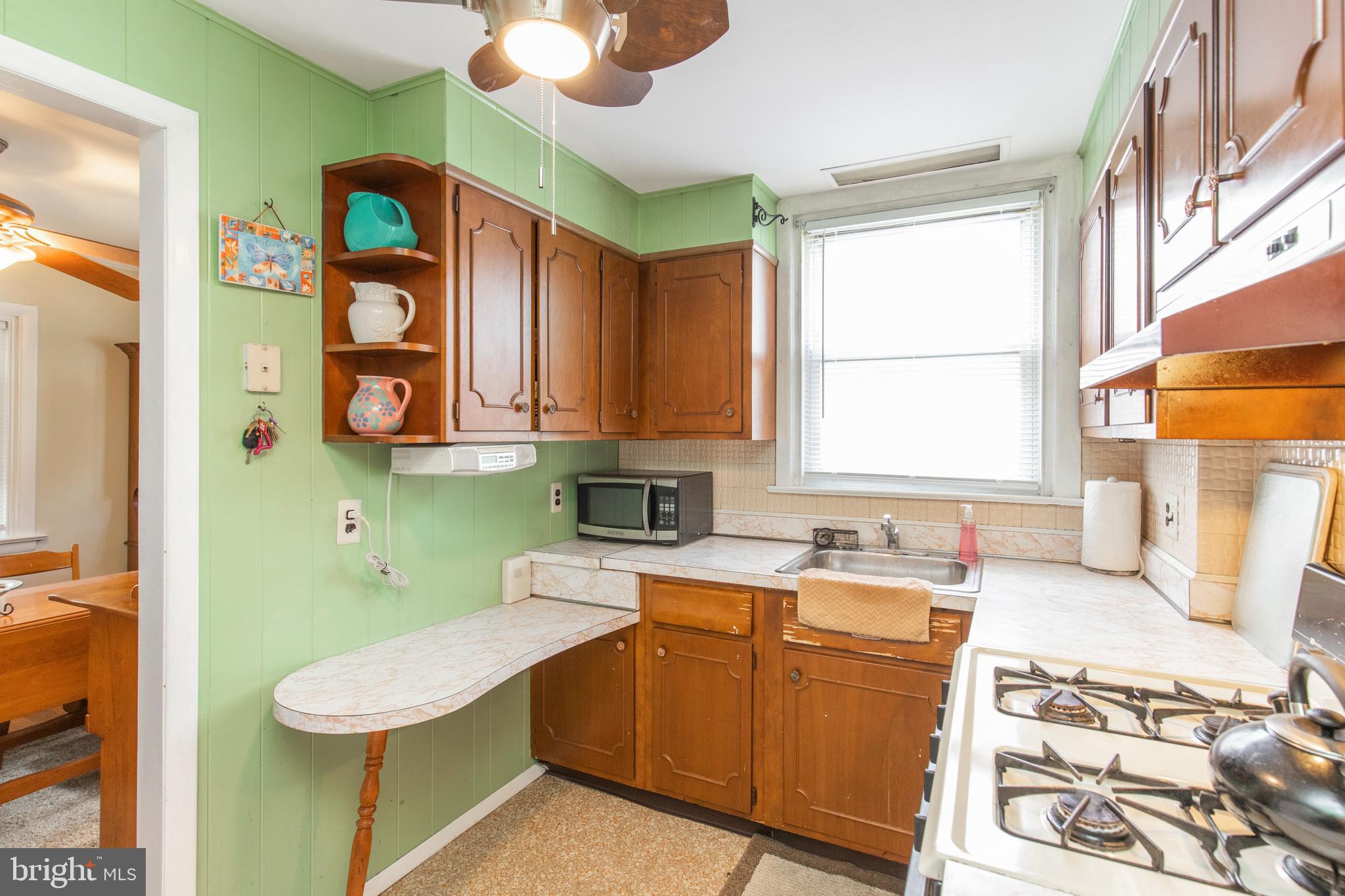 157 Upland Road Havertown, PA 19083 - Photo 24 of 38