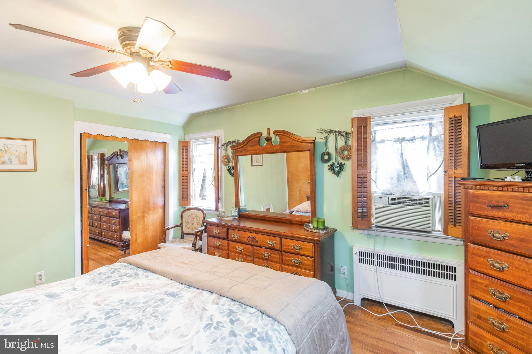 157 Upland Road Havertown, PA 19083 - Photo 29 of 38