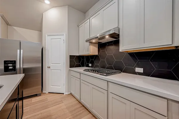 $2,700 | 8539 International Falls Drive, Porter, TX 77365