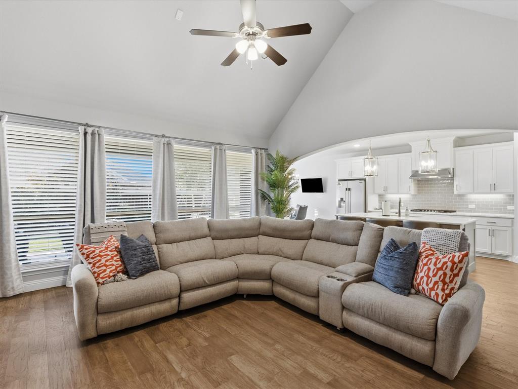 9421 Excursion Drive Oak Point, TX 75068 - Photo 17 of 40