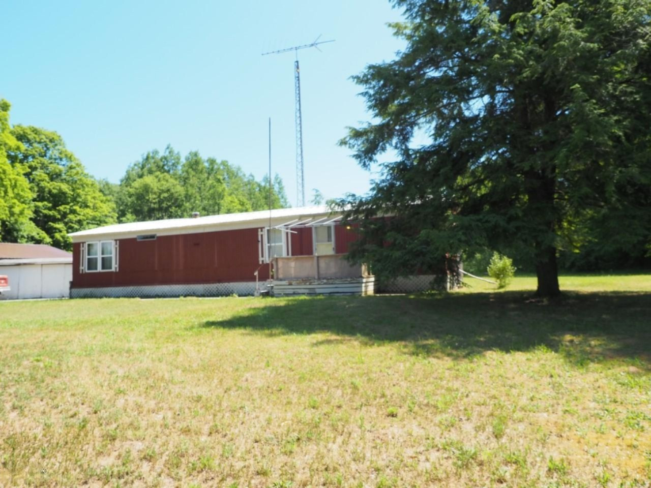6201 Swamp Road Frankfort, MI 49635 - Photo 32 of 38 P7030759 (Custom)