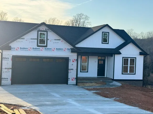 $485,000 | 2565 Five Forks Road, Bedford, VA 24523