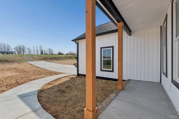 $485,000 | 2565 Five Forks Road, Bedford, VA 24523