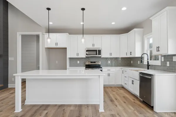 $485,000 | 2565 Five Forks Road, Bedford, VA 24523